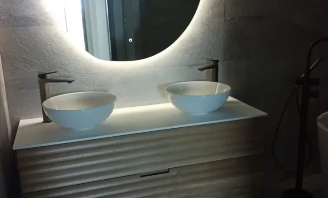 Réalisation d'une belle salle de bain avec baignoire îlot sur Uchaux, Bollène, S.E.B. Sanitaire Electricité du Bâtiment