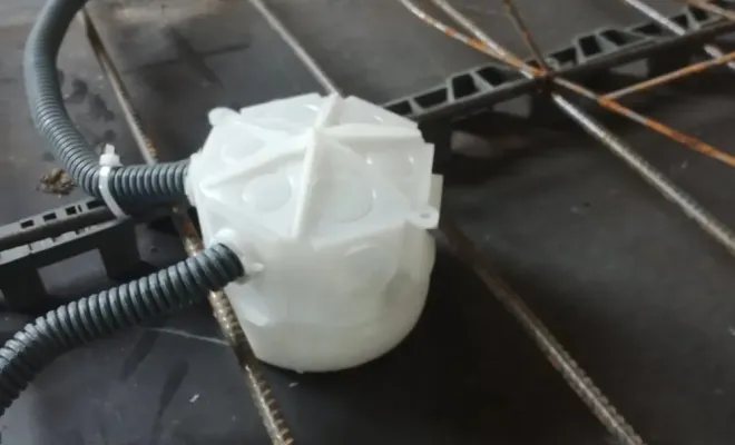 En cours de rénovation électrique et plomberie corps de ferme sur Bollène, Bollène, S.E.B. Sanitaire Electricité du Bâtiment